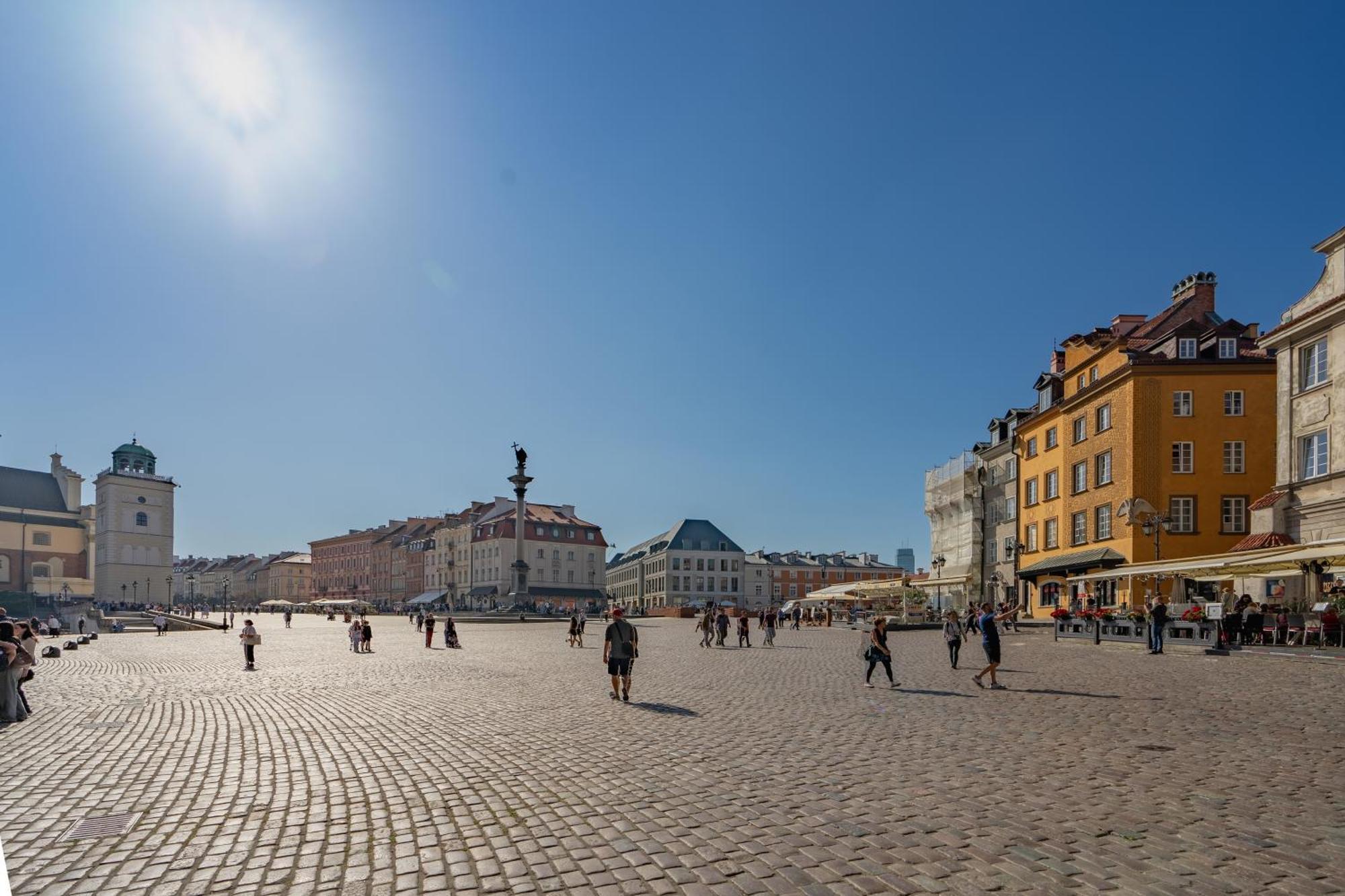 Warsaw Castle Apartments - Prime Location, Historic City Center, Castle View, Fast Internet - By Rentujemy Luaran gambar